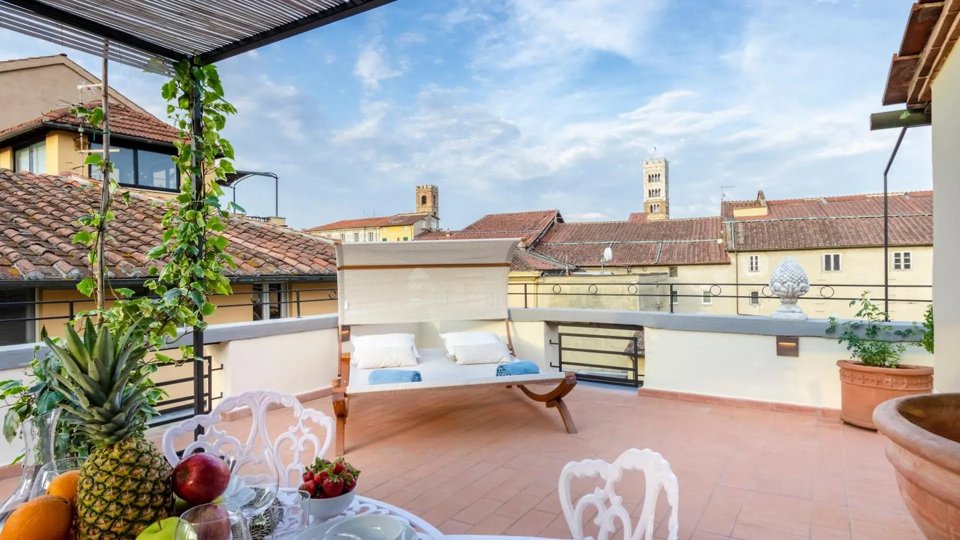 Attico Con Grande Terrazza Sulla Citta Vakantiehuis